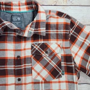 Mountain Hardwear Button Up Shirt Large
